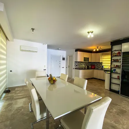 Villa Charming 4-bedroom With Ac In Beautiful Antalya Kaş