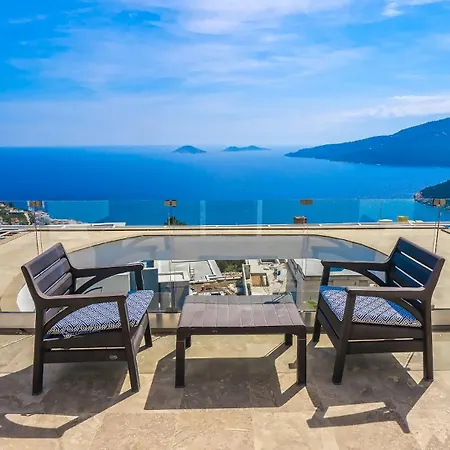 Villa Charming 4-bedroom With Ac In Beautiful Antalya Kaş